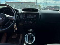 
										2019 Kia Soul LX full									