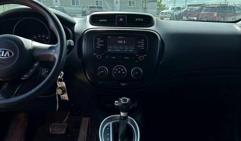 
								2019 Kia Soul LX full									
