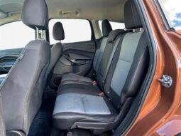 
										2017 Ford Escape SE full									