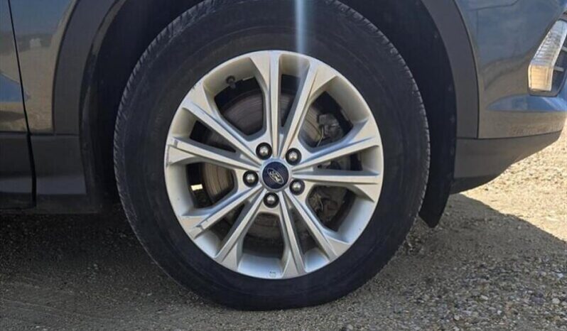 
								2018 Ford Escape SE full									
