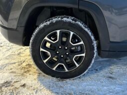 
										2020 Jeep Compass Upland Edition full									