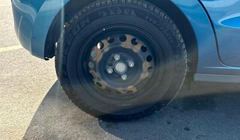 
								2017 Mitsubishi Mirage ES full									