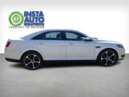 
										2015 Ford Taurus SEL full									