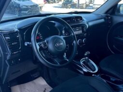 
										2019 Kia Soul LX full									