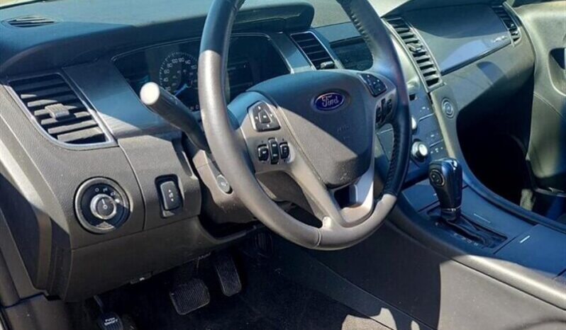 
								2015 Ford Taurus SEL full									