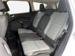
										2015 Ford Escape SE full									