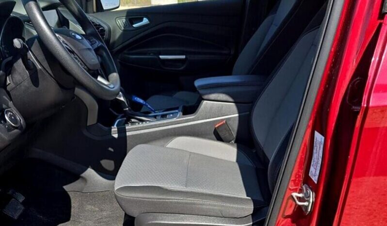 
								2019 Ford Escape SE full									