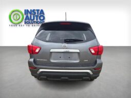 
										2018 Nissan Pathfinder S full									