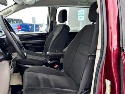 
										2018 Dodge Grand Caravan SE full									