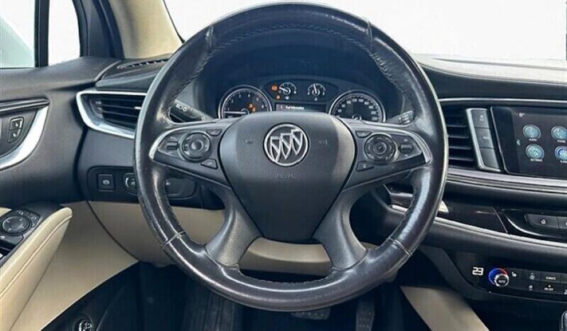 
								2018 Buick Enclave Essence full									