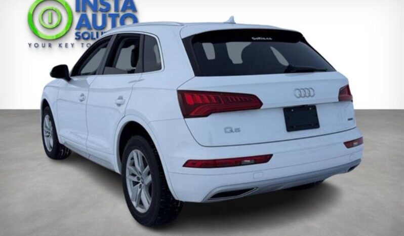 
								2020 Audi Q5 quattro Premium 45 TFSI full									