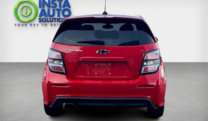 
								2018 Chevrolet Sonic LT full									