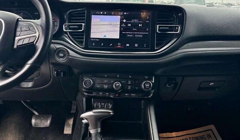 
								2022 Dodge Durango SXT full									