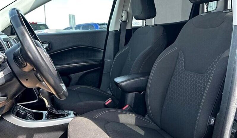 
								2021 Jeep Compass Freedom full									