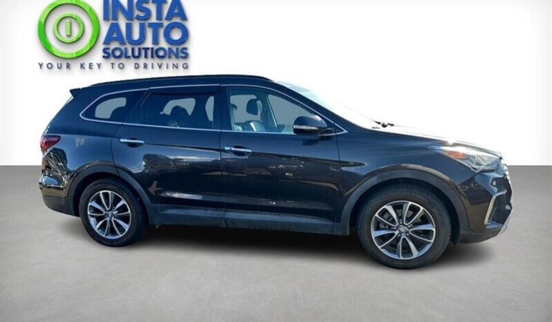 
								2017 Hyundai Santa Fe Limited full									