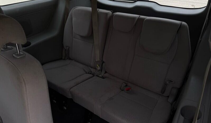 
								2020 Kia Sedona LX full									