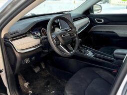 
										2022 Jeep Compass Sport full									