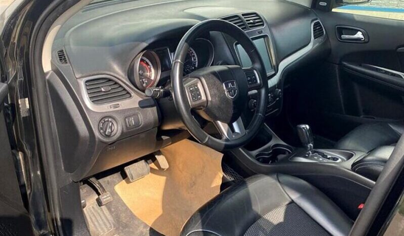 
								2017 Dodge Journey Crossroad full									