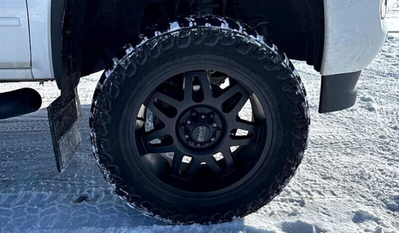 
								2017 GMC Sierra 1500 SLT full									