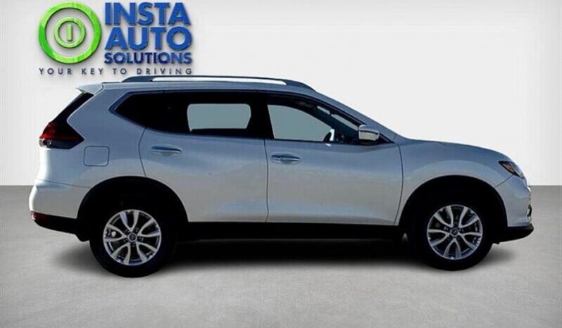
								2018 Nissan Rogue SV full									
