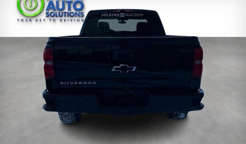 
								2018 Chevrolet Silverado 1500 Custom full									