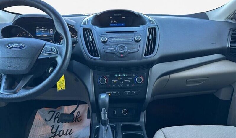 
								2017 Ford Escape SE full									