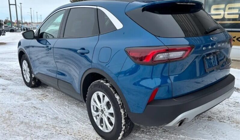 
								2023 Ford Escape Active full									