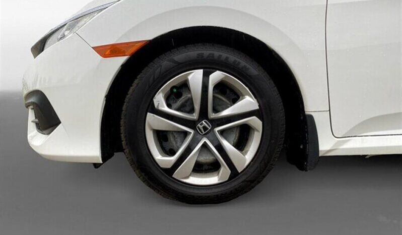 
								2018 Honda Civic LX full									