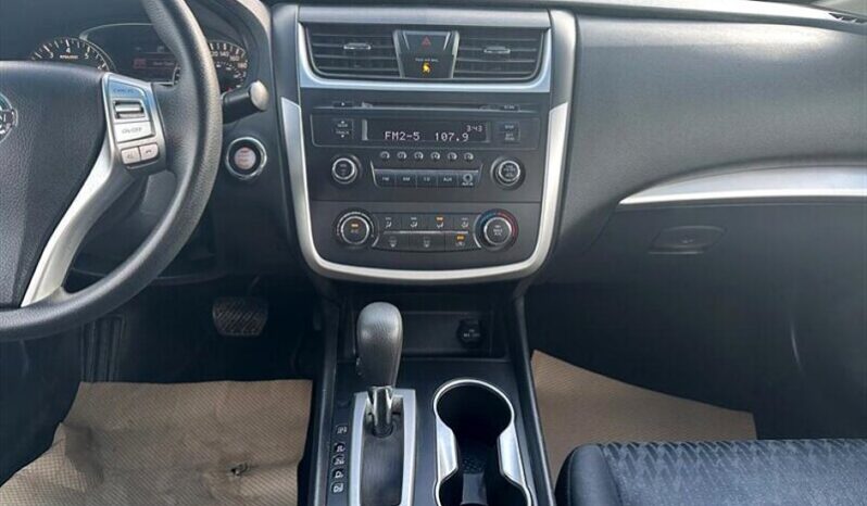 
								2017 Nissan Altima 2.5 S full									