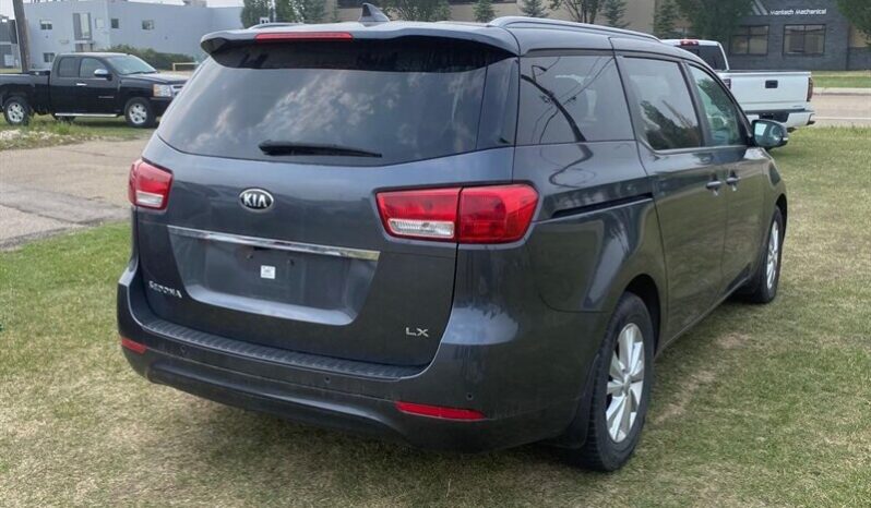 
								2017 Kia Sedona LX full									