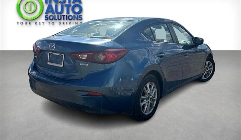 
								2018 Mazda Mazda3 GS full									