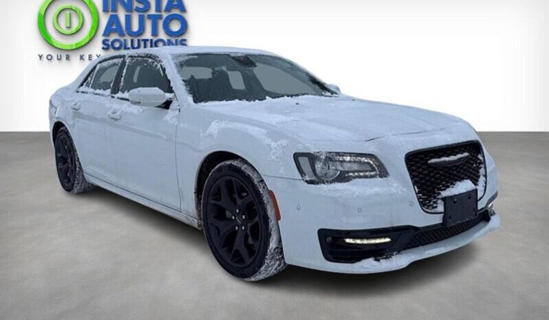 
								2022 Chrysler 300 Series S V6 full									