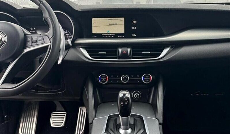 
								2018 Alfa Romeo Stelvio Sport full									