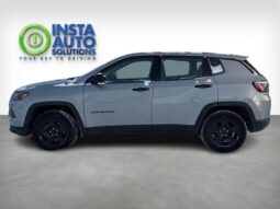 
										2022 Jeep Compass Sport full									
