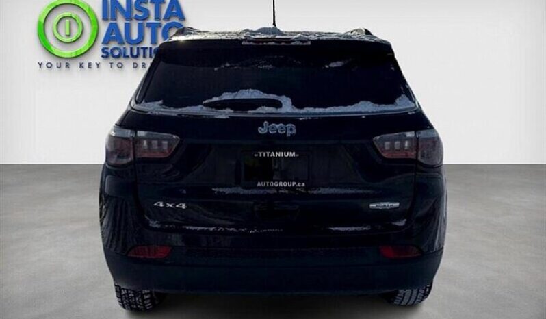 
								2018 Jeep Compass North full									