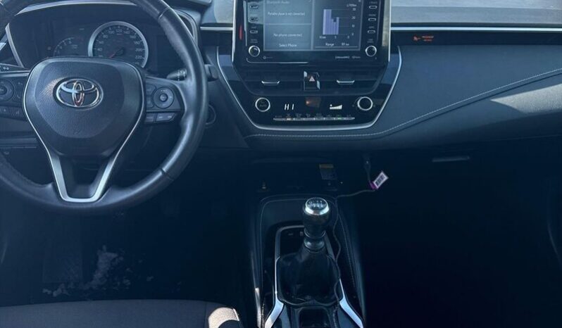 
								2020 Toyota Corolla Hatchback SE full									