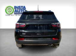 
										2019 Jeep Compass Altitude full									