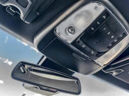 
										2022 Chrysler 300 Series S full									