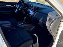 
										2018 Nissan Rogue SV full									