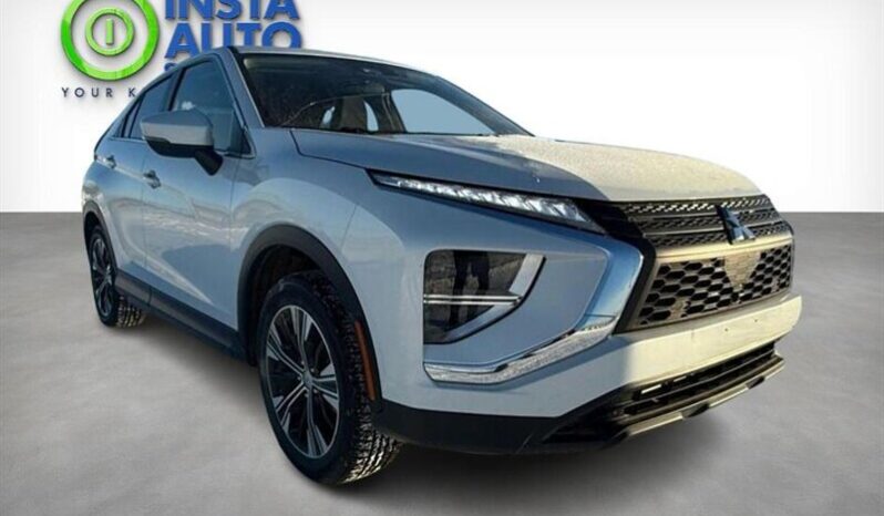 
								2022 Mitsubishi Eclipse Cross ES full									
