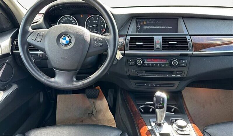 
								2011 BMW X5 xDrive50i full									