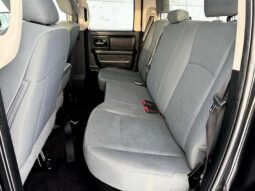 
										2017 RAM 1500 Express full									