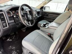 
										2017 RAM 1500 Express full									