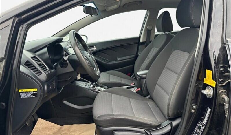 
								2018 Kia Forte LX full									