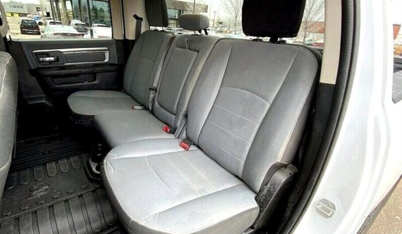 
								2022 RAM 1500 SLT full									