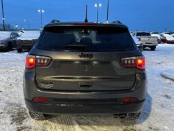 
										2020 Jeep Compass Upland Edition full									
