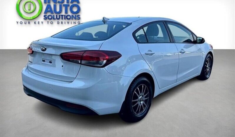 
								2017 Kia Forte LX full									