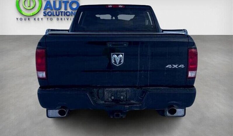 
								2018 RAM 1500 Express full									
