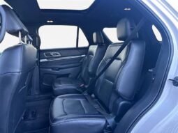 
										2019 Ford Explorer Limited full									