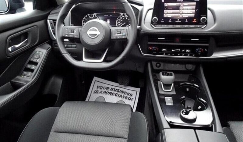 
								2024 Nissan Rogue SV full									